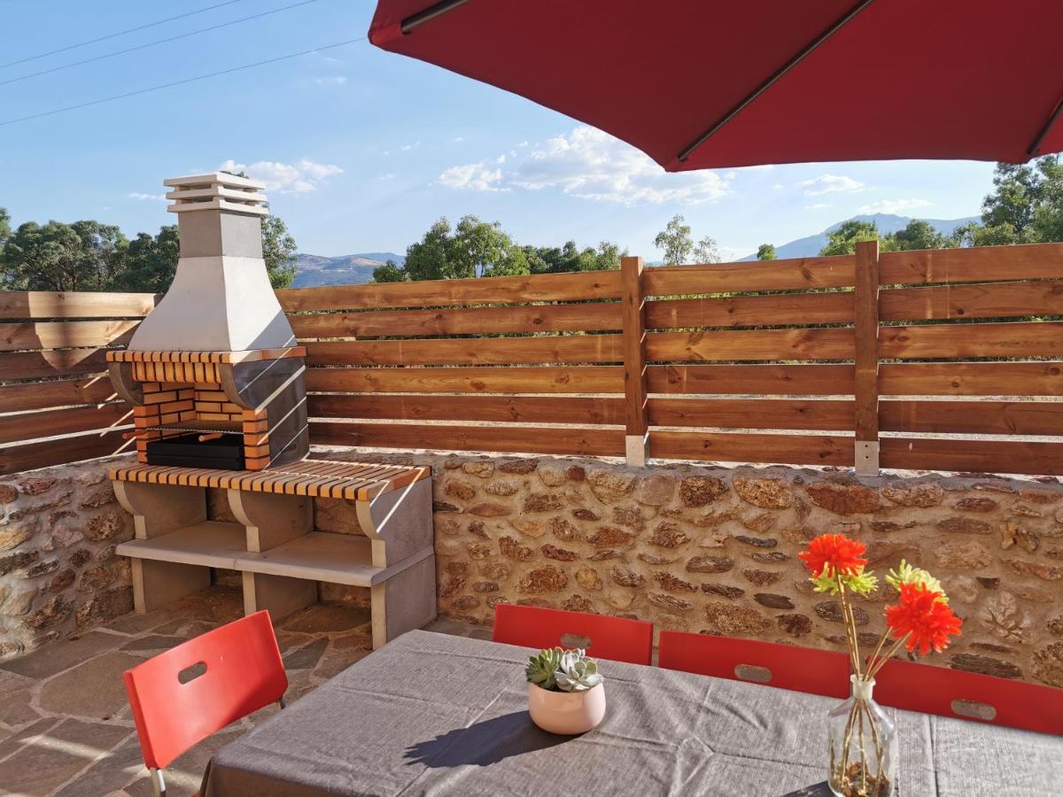 Casitas Pinilla Del Valle Екстериор снимка
